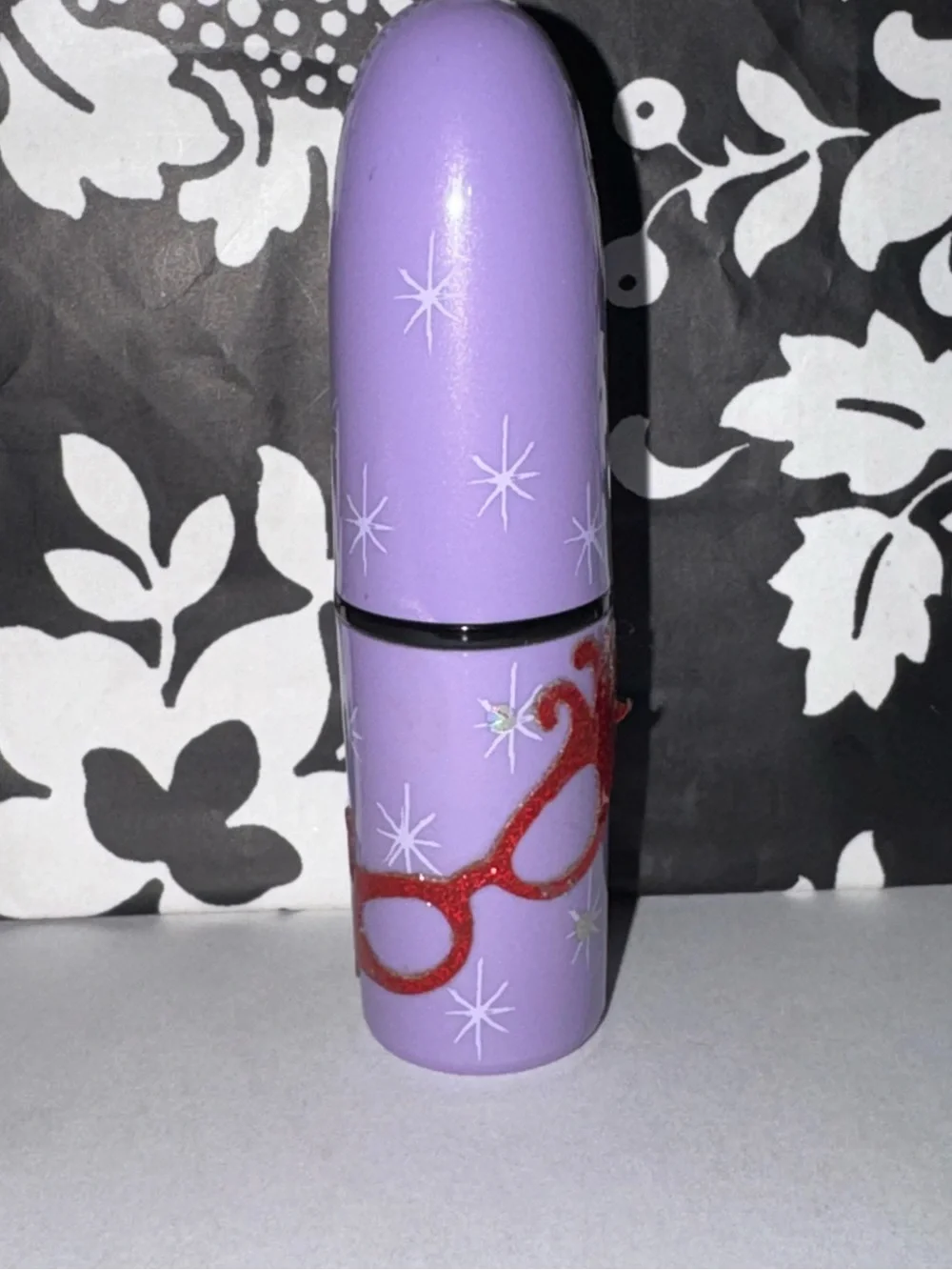 Mac Kanga Rouge-Dame Edna